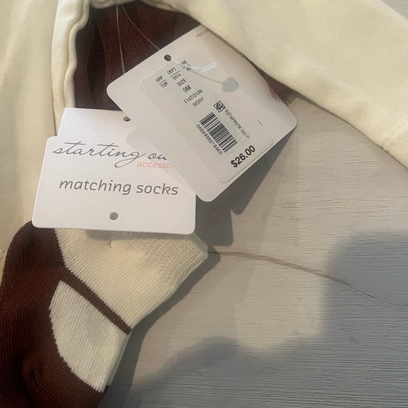 Thanksgiving outfit | 9mths - Picture 3 of 3